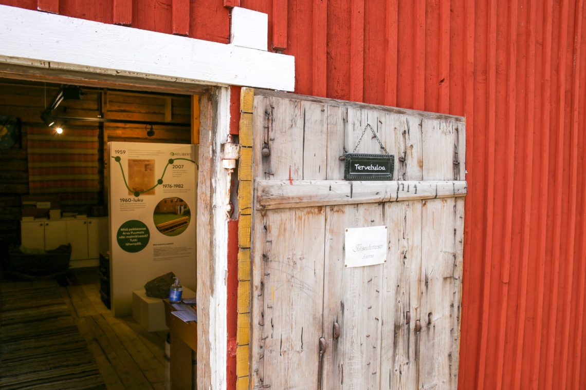 Kaustisen kotiseutumuseon sisäänkäynti